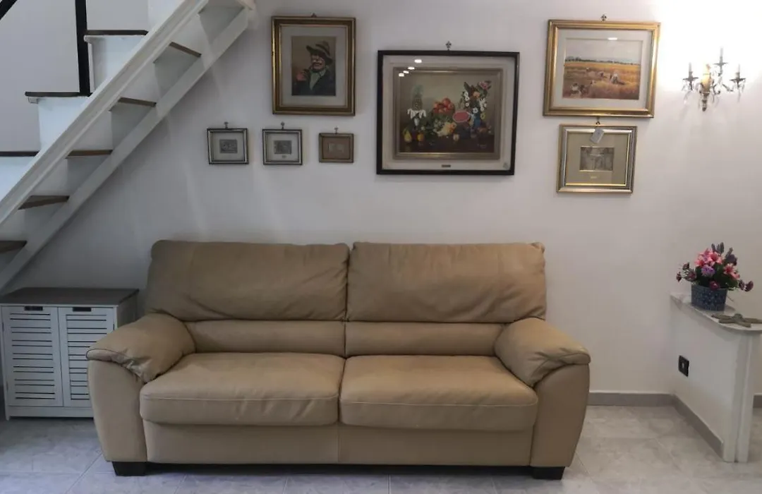 Centro Storico S Chiara House-1